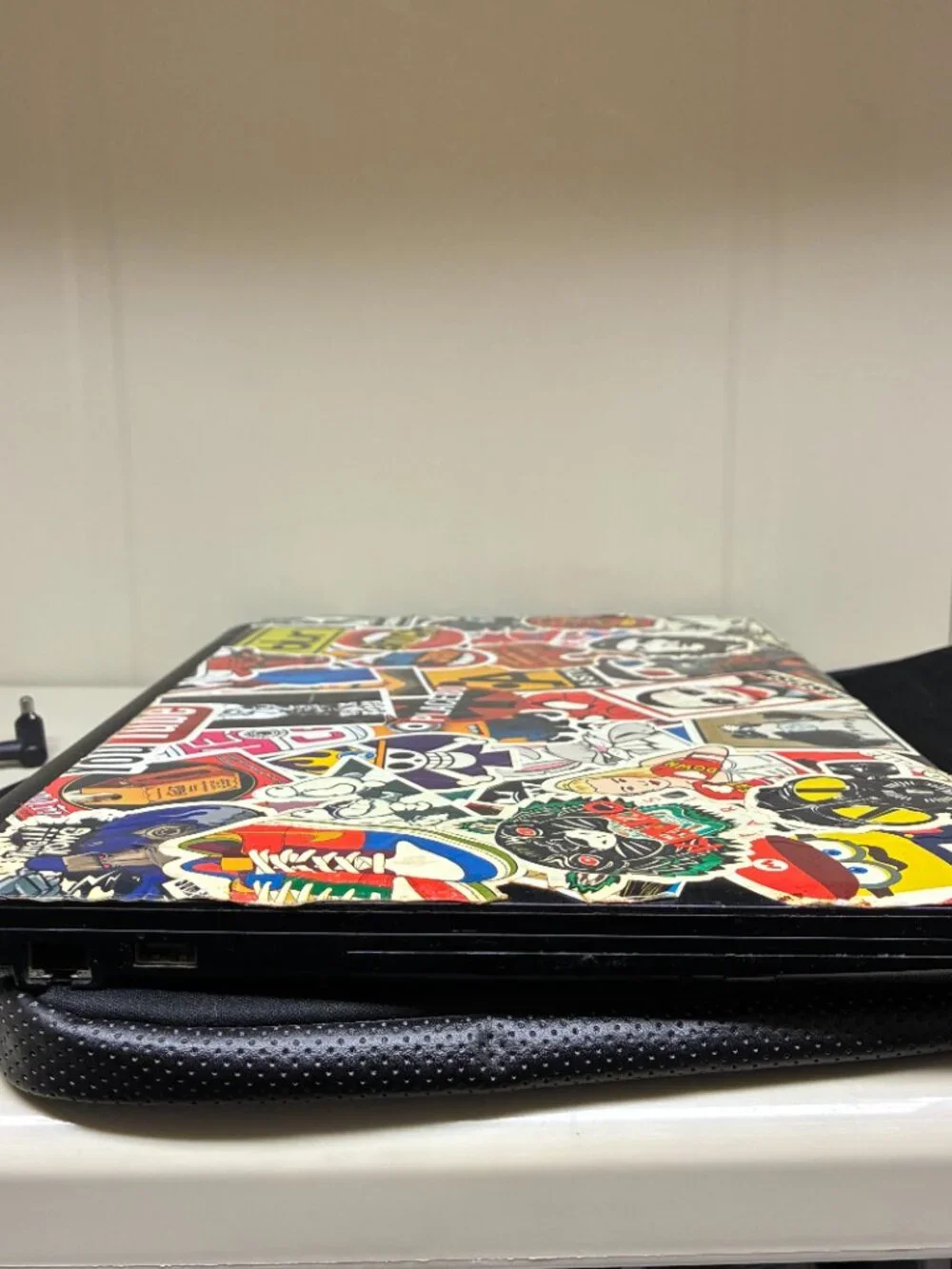Toshiba C55t-C5300 Laptop Intel Core i3-5020U 2.2GHz, 6GB RAM, 1TB HDD, W10H